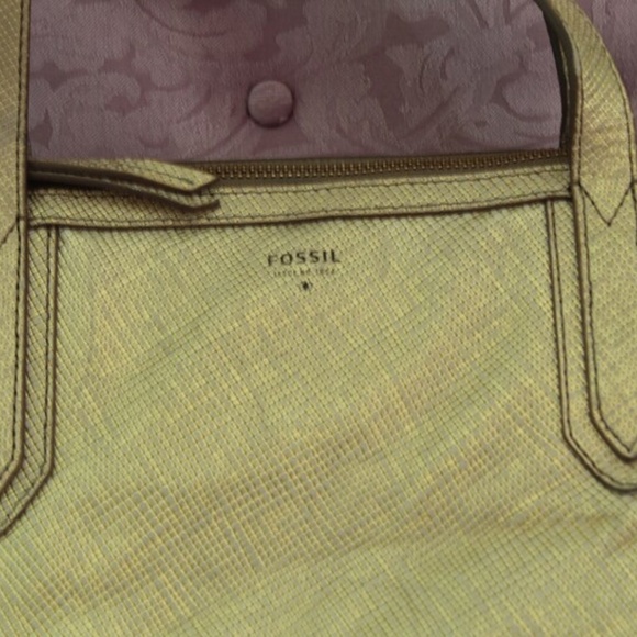 Fossil Gold Saffiano Textured Leather Top Handle Tote Bag Purse - Picture 2 of 5